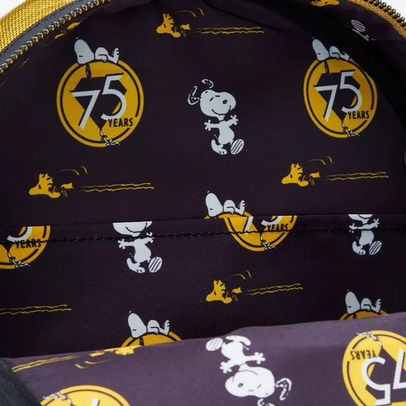 Sale! Loungefly Peanuts 75th Anniversary Character Metallic Mini Backpack new! - Picture 3 of 4